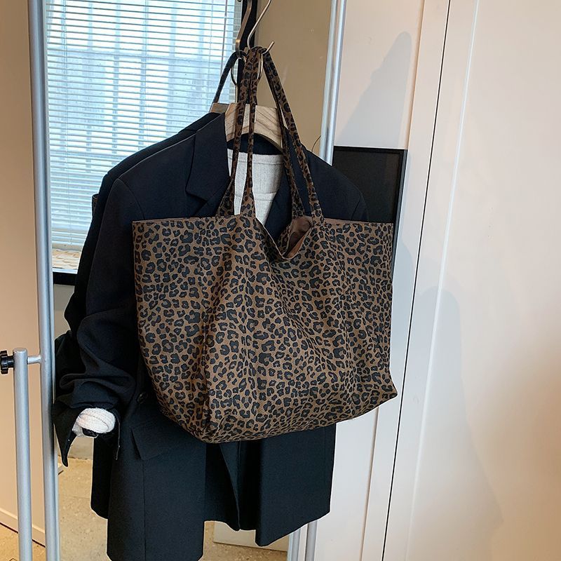 Vellorae Single Shoulder Canvas Tote Bag-Leopard