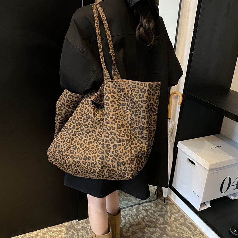 Vellorae Single Shoulder Canvas Tote Bag-Leopard
