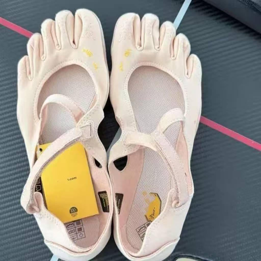Vellorae 5 Finger shoes